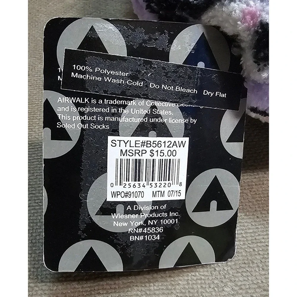 Airwalk Girls Kids Fuzzy Slipper Socks Purple Panda Fleece Grip Sole NWT Size M